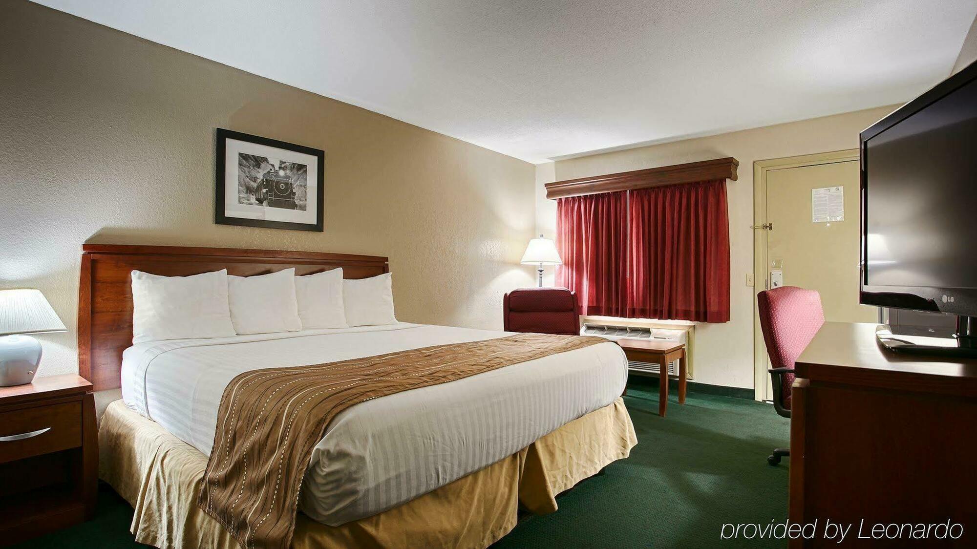 إمبوريا Best Western Hospitality House المظهر الخارجي الصورة